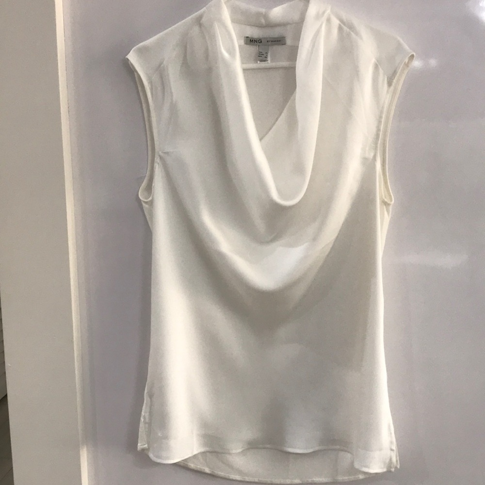 MNG by Mango Blouse no sleeve